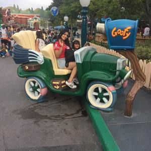 Meet your Posher, Mayra